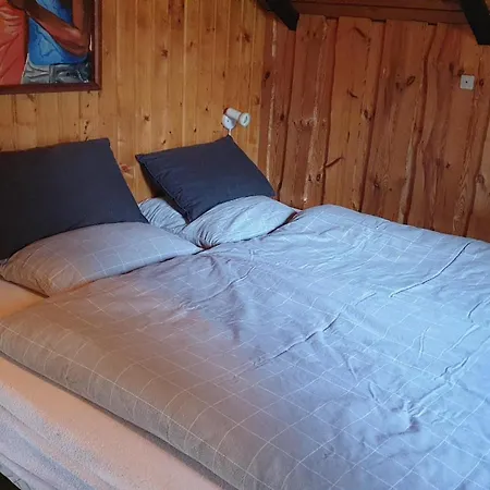 Amazing In With 2 Bedrooms And Wifi *